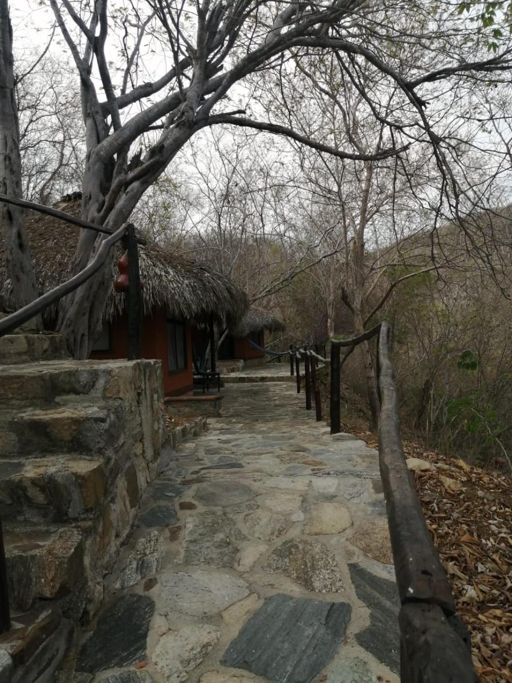 Hotel Bahia De La Luna Arroyo Cruz Екстериор снимка