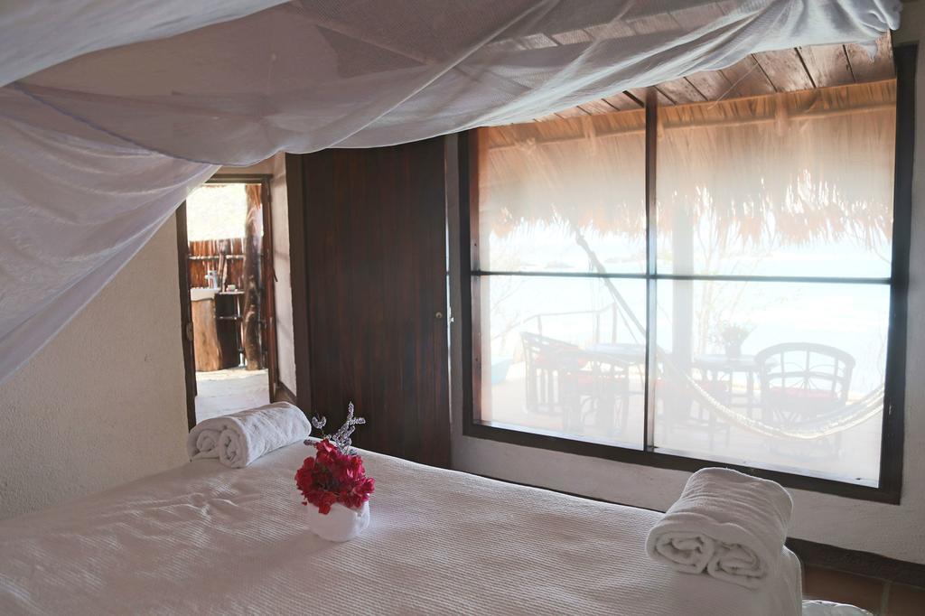 Hotel Bahia De La Luna Arroyo Cruz Екстериор снимка