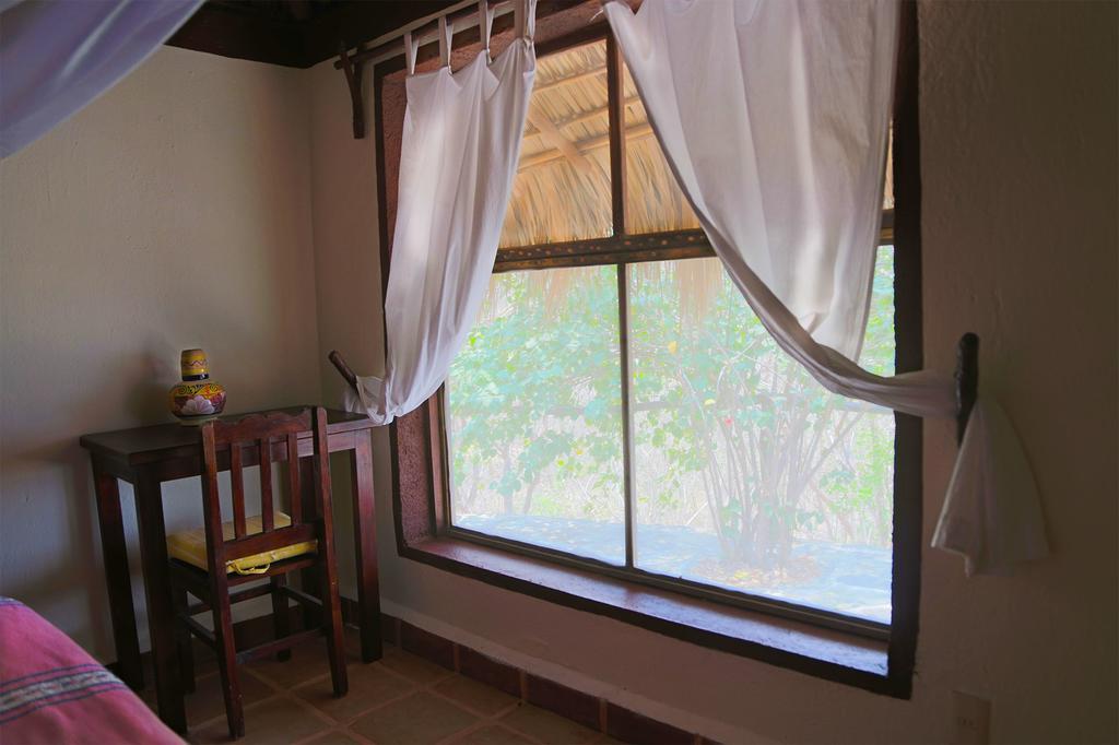 Hotel Bahia De La Luna Arroyo Cruz Екстериор снимка